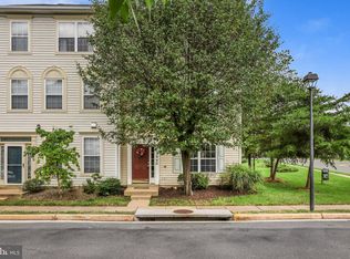 22942 Adelphi Ter, Sterling, VA 20166