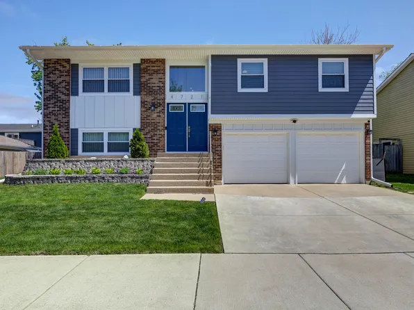 4721 Huntington Blvd, Hoffman Estates, IL 60192