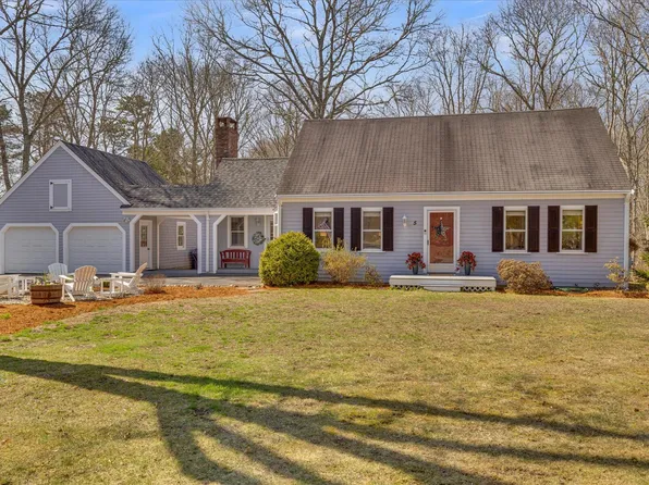 5 Grand Oak Road, Forestdale, MA 02644