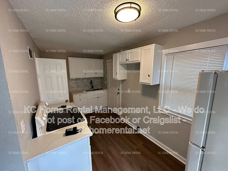 4031 Wabash Ave — Photo 4