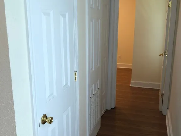 3611 Bishop, 3611 Bishop Rd APT 5, Saint Joseph, MO 64505