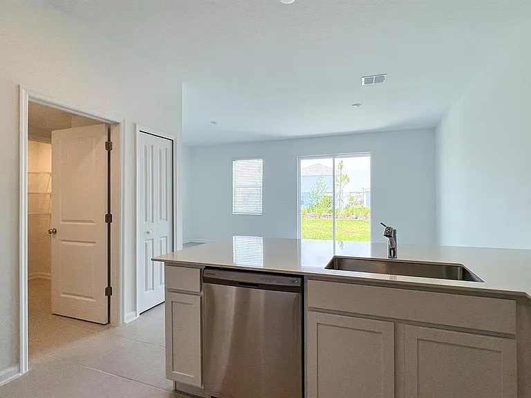 2607 Skyline Loop — Photo 16