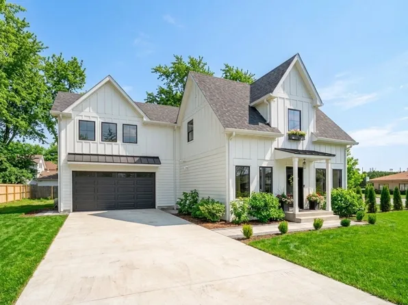 1634 63rd St, Downers Grove, IL 60516