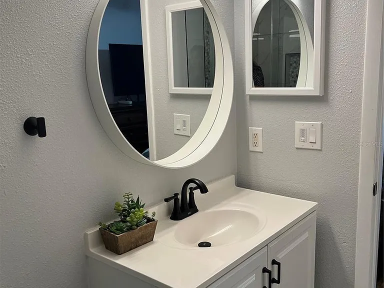 8643 Mallard Reserve Dr #202 — Photo 12