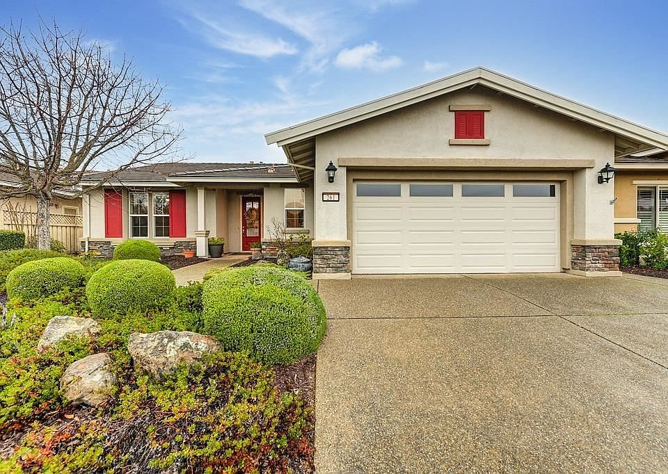 1st image of 261 Sawmill Ln