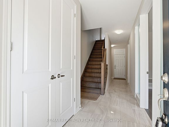 5th image of 77 Casely Ave