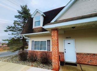 10171 Bergin Rd, Howell, MI 48843