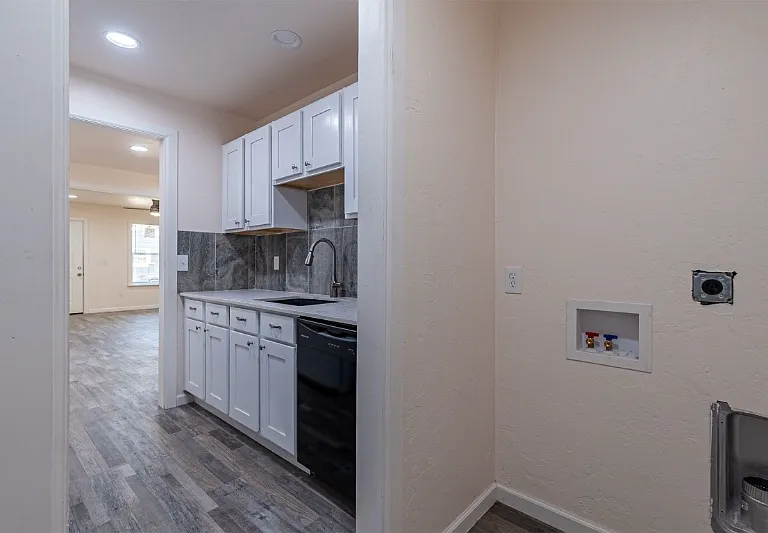 1510 NW 8th St #1510 — Photo 13