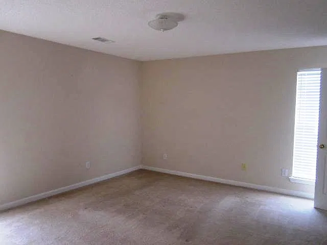 2085 Boatswain Dr. - 1 — Photo 3