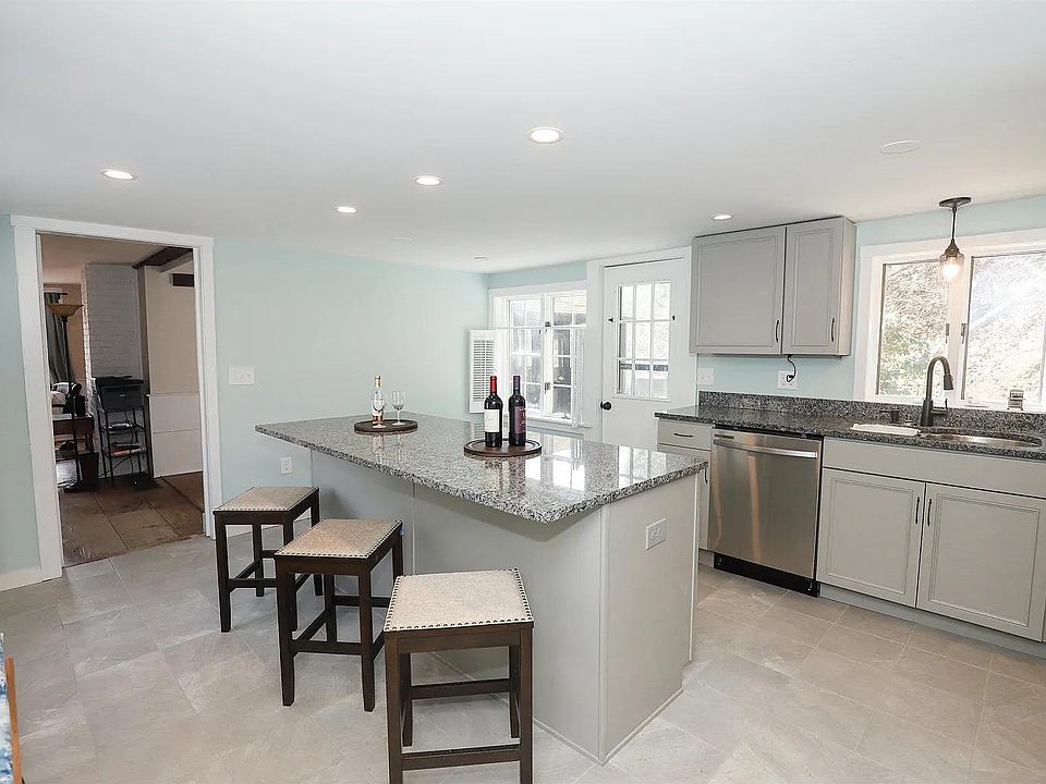 1 Old Coach Rd, New Boston, NH 03070 Zillow