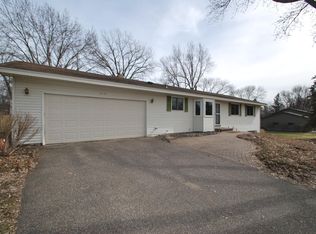 1901 Yorkshire Ave S, Minnetonka, MN 55305