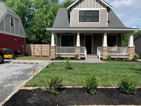 212 Fleming St #1, Hendersonville, NC 28739