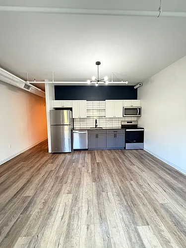 Floor plan 613