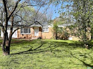 3279 Dug Hill Rd, Huntsville, AL 35811