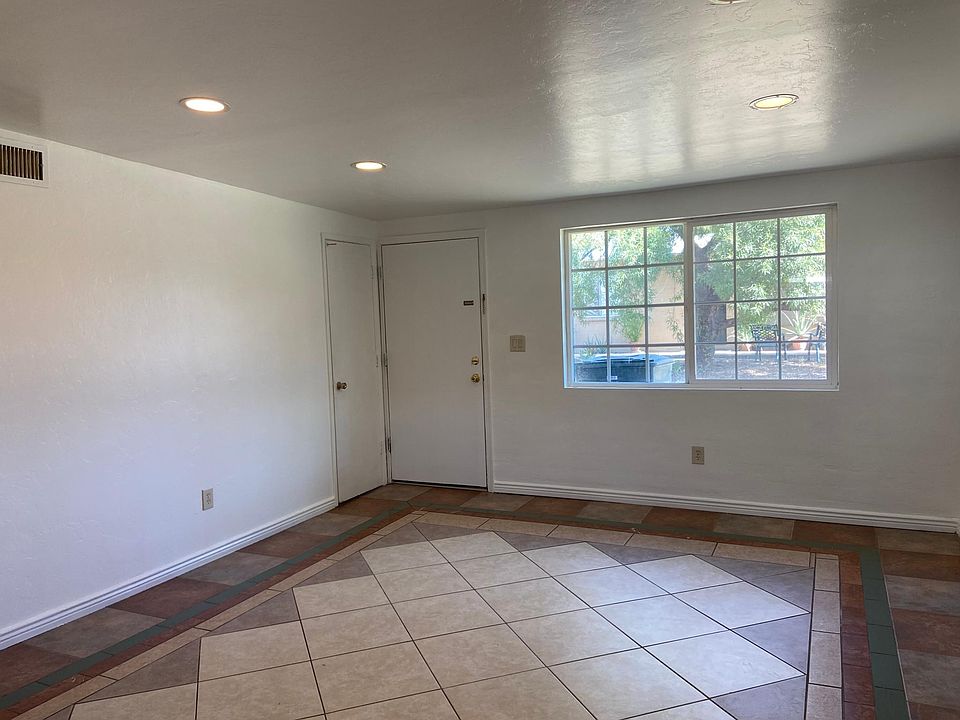 1st image of 3640 E Lee St
