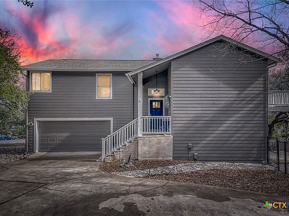 3rd image of 18523 Staghorn Dr