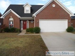 7016 Black Walnut Cir, Louisville, KY 40229