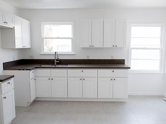 4th image of 5627 Kinston Ave #5627