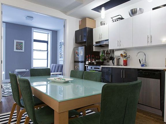 2nd image of 725 Driggs Ave #22R