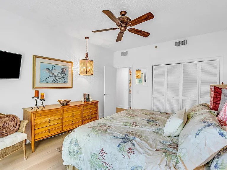 615 Dream Island Rd #201 — Photo 35