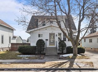 21 W 15th Ave, Oshkosh, WI 54902