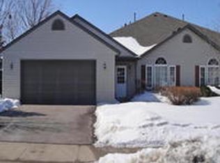 3119 Northern Valley Dr NE, Rochester, MN 55906
