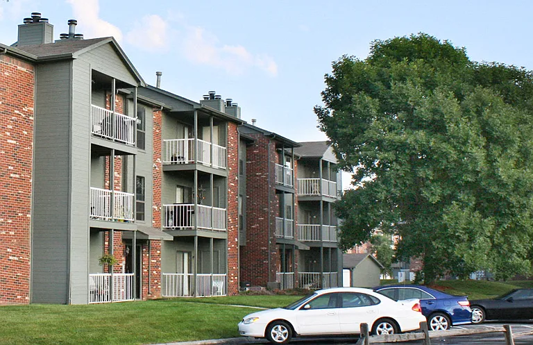 LionsHead Apartments — Photo 3