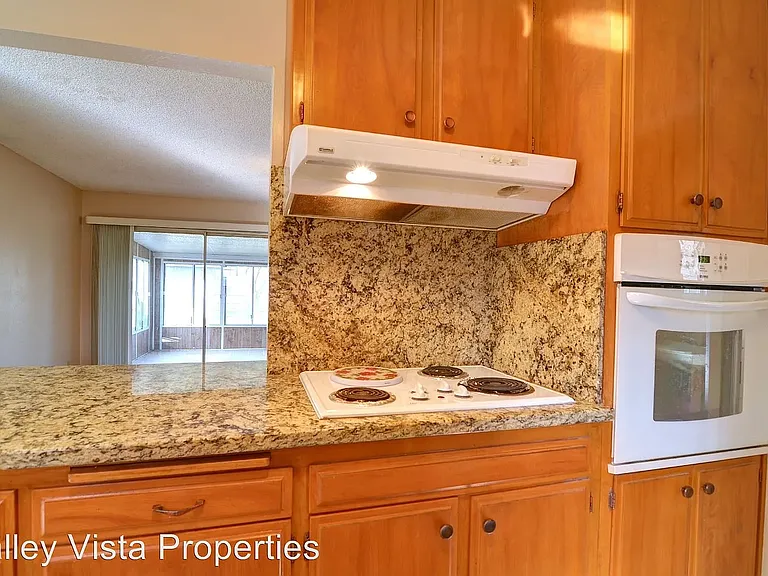 6825 N Locan Ave — Photo 12
