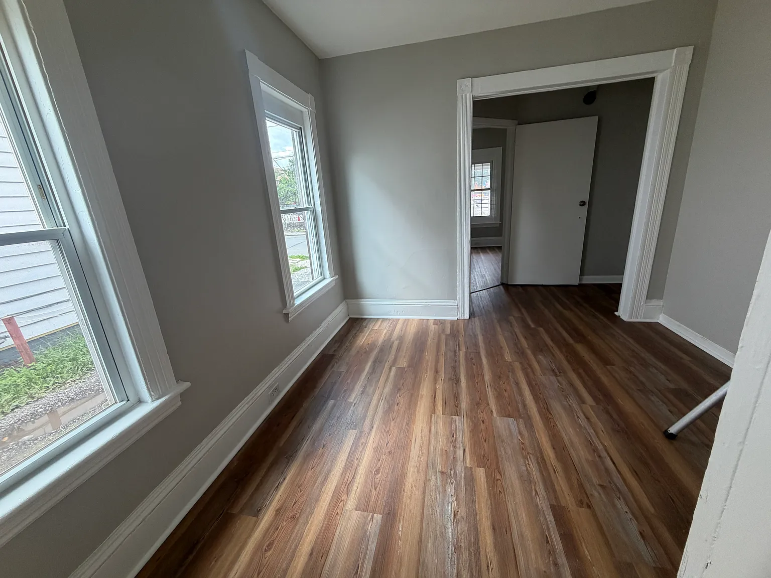 2 bed, 700 sqft, $1,700 — Photo 4