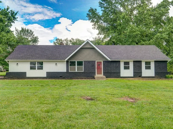 4852 S Fremont Avenue, Springfield, MO 65804