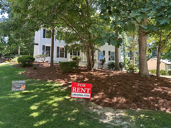 This house is available to tour and move in.