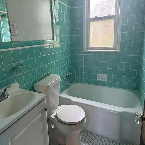 4845 University Pl, photo 7