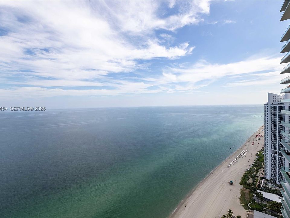 1st image of 18555 Collins Ave APT 4601