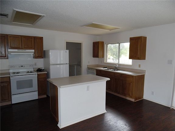 4th image of 12909 Latchwood Ln