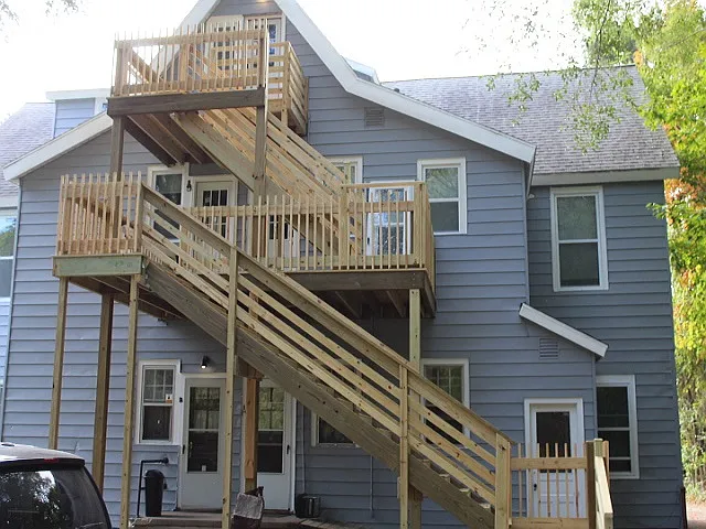 Building Photo - 323 Western Ave #D