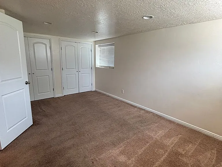 303 N 100 W #B — Photo 17