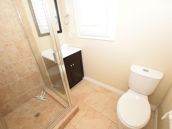 4th image of 43 Anacapa Dr