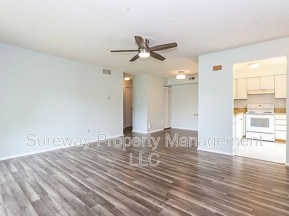 3rd image of 330A Willow Turn #A