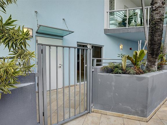 5th image of 2699 Tigertail Ave APT 12