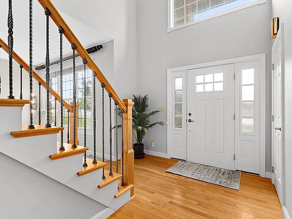 4th image of 2711 W Windflower Ct