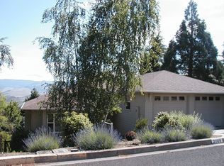 2009 Crestview Dr, Ashland, OR