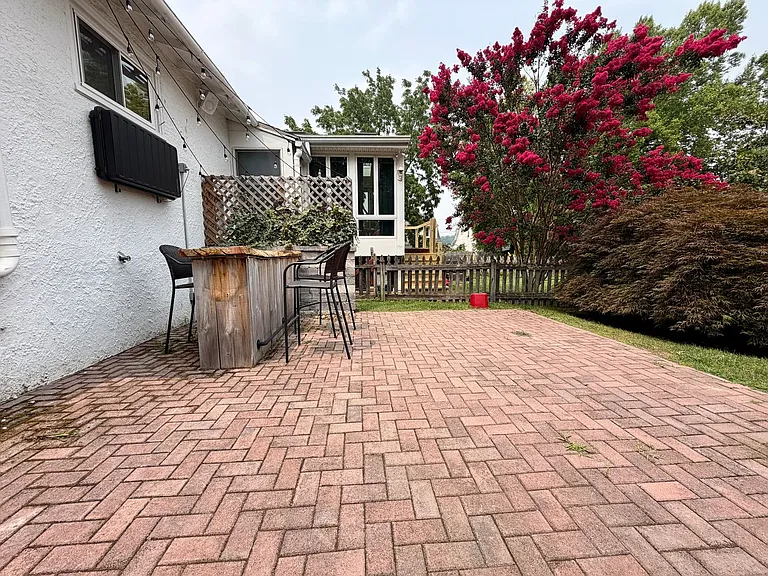 25 N Concord Rd — Photo 43