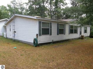 5315 S Maple Valley Rd, Saint helen, MI 48656