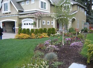 1013 204th Pl SW, Lynnwood, WA 98036