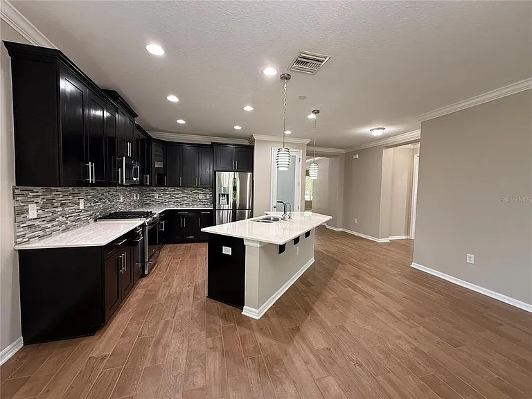 12200 Rangeland Blvd — Photo 14