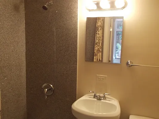 Rented by Citi Habitats | media 69