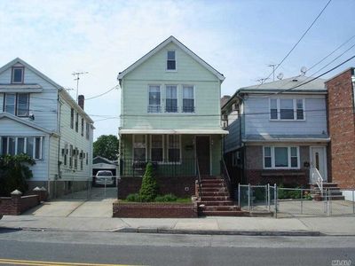 8715 Sutter Ave, Ozone Park, NY, 11417
