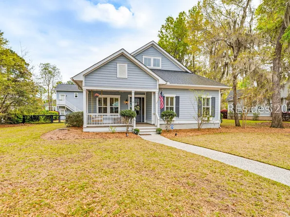 15 Carter Oaks Dr, Beaufort, SC 29907