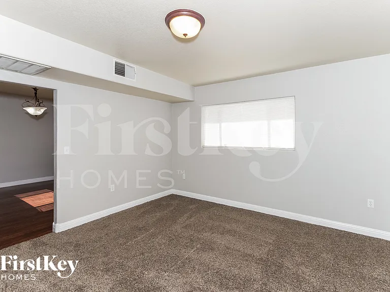 1692 S Capistrano Ave — Photo 3