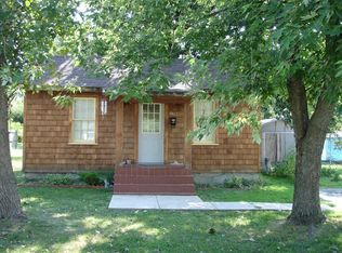 1912 N Prairie Ave, Springfield, MO 65803